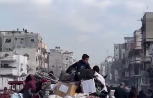 Thumbnail preview image for the video titled: Forced displacement from Beit Lahia following IDF threats