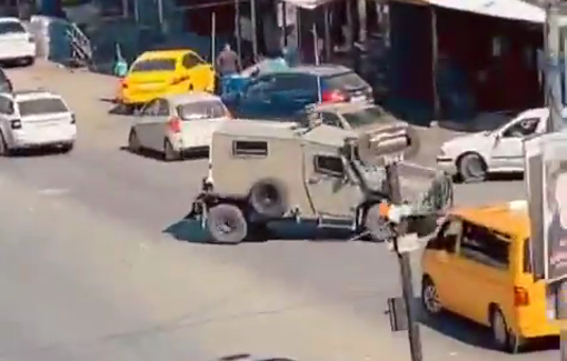 Thumbnail preview image for the video titled: Israeli forces storm Al-Ain refugee camp in Nablus