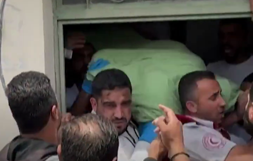 Thumbnail preview image for the video titled: Palestinians recovered a body from a house besieged and demolished by the Israeli army in Tammun May 15