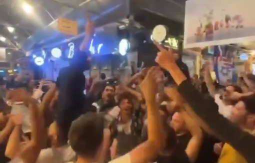 Thumbnail preview image for the video titled: IDF battalion celebrates return from Gaza, chant “May your village burn.”