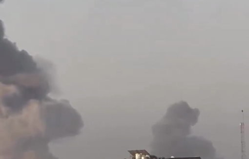 Thumbnail preview image for the video titled: Large explosions and detonations carried out by Israel in Al-Zaytoun neighborhood