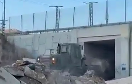 Thumbnail preview image for the video titled: Israeli bulldozer blocked several roads near the towns of Beita, Odala, and Huwwara in southern Nablus