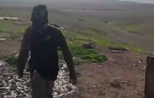 Thumbnail preview image for the video titled: Settlers do everything to prevent Palestinians from accessing water in Ras al-Ain